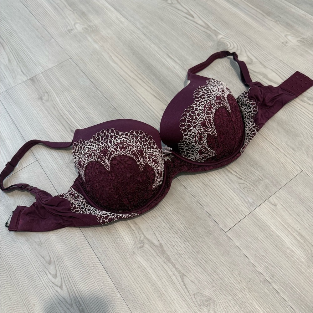 Victoria's Secret Purple Lace Bra
